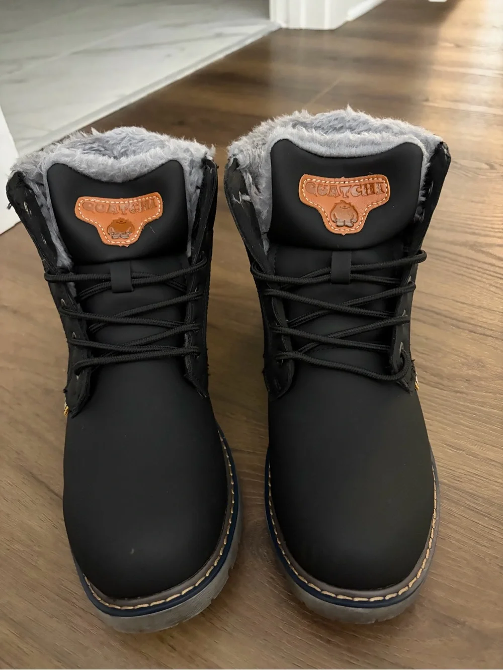 BRAND NEW Black Winter Lace-Up Boots with Tan Logo Patch